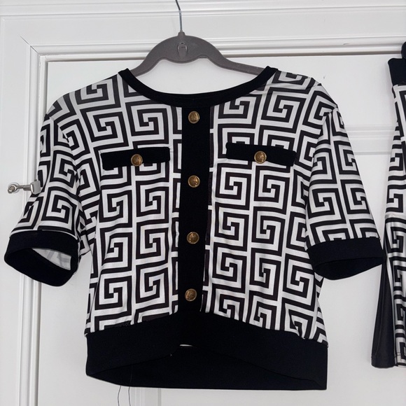 Black & White Geometric Skirt Set - Picture 4 of 10